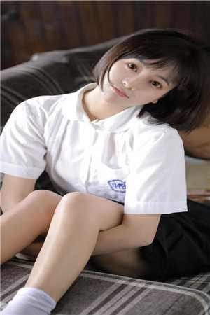 女装直播：榜一大佬总想撩我全章节