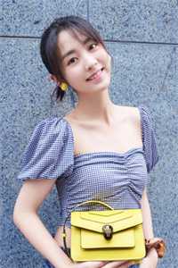 妈妈照顾了我二十年后，我被全网骂上了热搜已完结