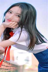 越空山不见草木浅by