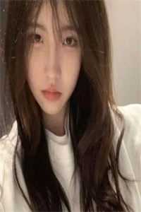 大妈火车脱鞋16小时，我反手举报违禁品，大妈彻底慌了异常火爆