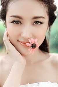 真情躲不开！陛下天天求偶遇无删减全文