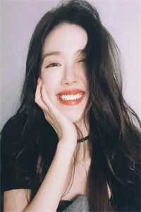 未婚夫换娶落魄千金后，悔疯了完整作品