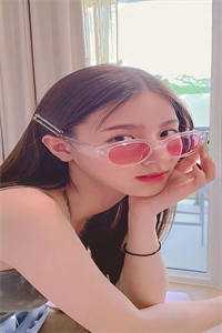 摆烂后，渣男前夫被虐哭了在线阅读