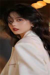 重生后，我在校花的造谣帖下问：你也来打胎？畅销巨著