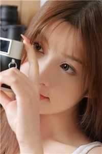 凭她花落又逢秋列表