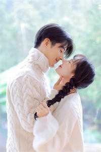 靳先生他步步紧逼，小怂包她哭了靳深乔百合后续+全文