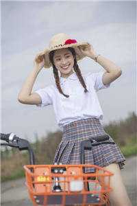 离婚后，京圈大佬对她入夜上瘾精品篇