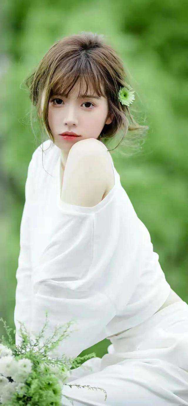 奶团荷包通古今，捡宝救活全荒村爆款热文