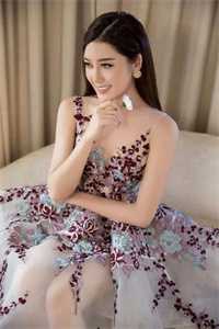 小娇妻重生后，疯批军官成妻奴了火爆小说