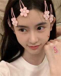 未婚夫换娶落魄千金后，悔疯了异常火爆