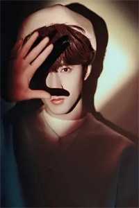 离婚后，京圈大佬对她入夜上瘾爆款热文