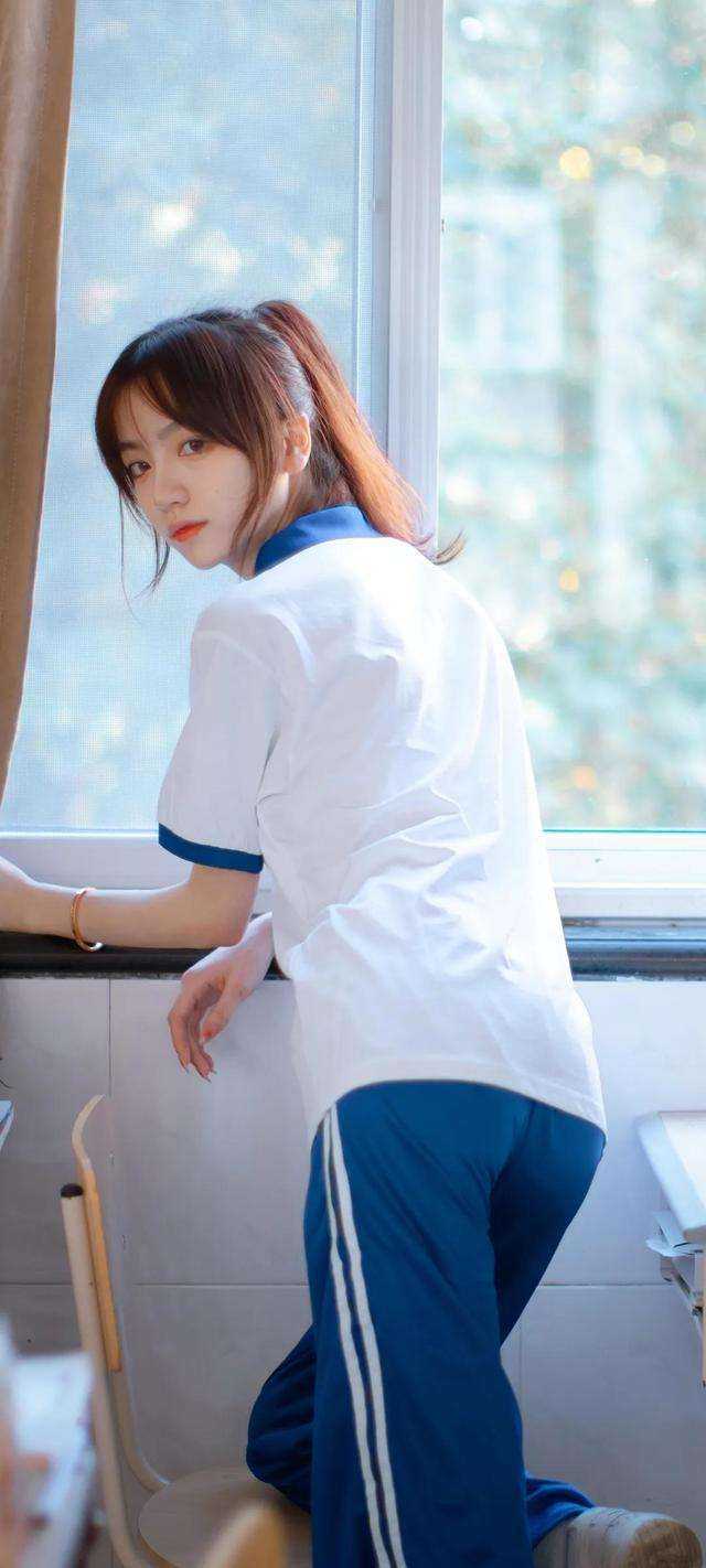 风月难相逢，从此不相关推荐