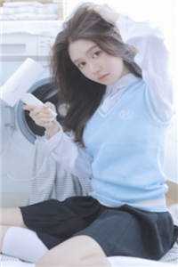 未婚妻和男闺蜜在酒吧领证，我摇骰子让他们倾家荡产在线看