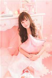 联姻暴戾太子爷，他天天求贴贴全集