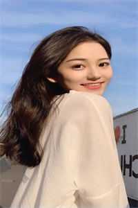 她也曾随风而来阅读