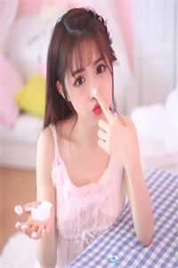 真情躲不开！陛下天天求偶遇无删减版