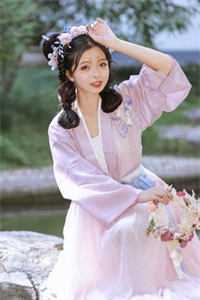 我，送子娘娘编外人员，在古代靠看胎搞疯全家异常火爆