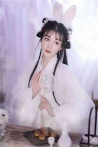 爱意难寻泪成海精彩