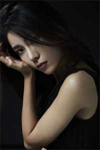 我妈用APP操控我的人生，我死后她却悔疯了无广告