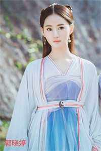 你如星河，我似尘埃火爆小说