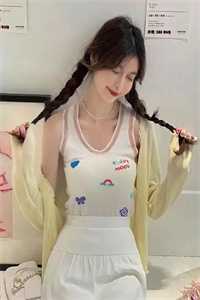 中年被老婆离婚，我包养黑丝女神最新章节