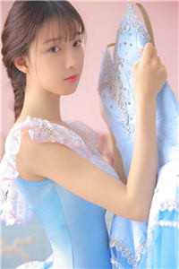 神豪：开局发现校花偷生龙凤胎！全本