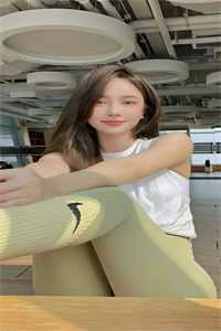 八零养崽：清冷美人被科研大佬宠上天！连载